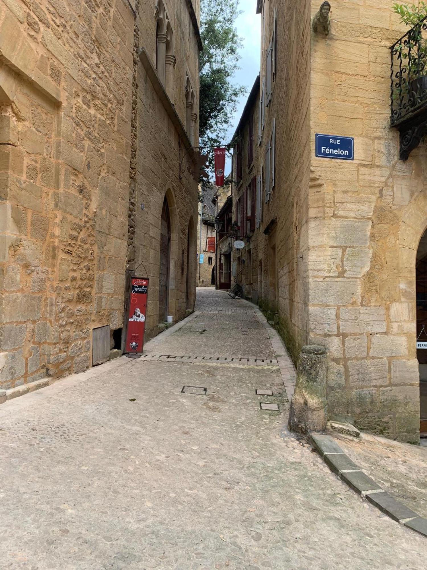 Hotel Particulier Fenelon - Xiiie Sarlat Exterior foto